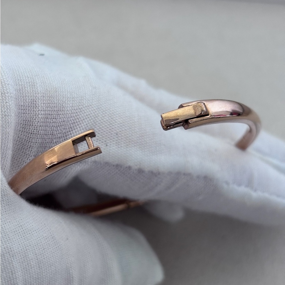 Kate Spade New York Rose-Gold Tone Love Me Knot Bangle Bracelet - Picture 5 of 6